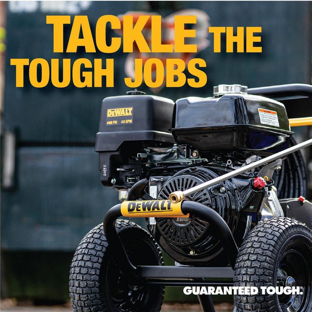 DEWALT 4400 PSI 4.0 GPM Gas Pressure Washer with Honda GX390 Engine, Heavy-Duty Commercial Cold Water Power Washer DXPW4440