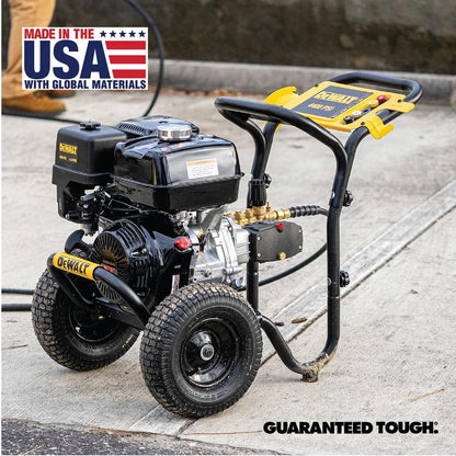 DEWALT 4400 PSI 4.0 GPM Gas Pressure Washer with Honda GX390 Engine, Heavy-Duty Commercial Cold Water Power Washer DXPW4440